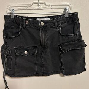Bershka Black Mini Skirt with Pockets